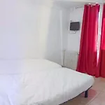 Les Colombes Βερντέν