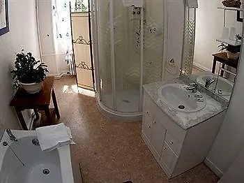 Hotel Les Colombes Verdun-sur-Meuse